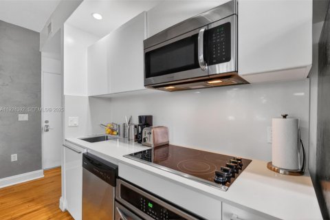 Купить кондоминиум в Майами-Бич, Флорида 2 спальни, 76.18м2, № 1982683 - фото 5