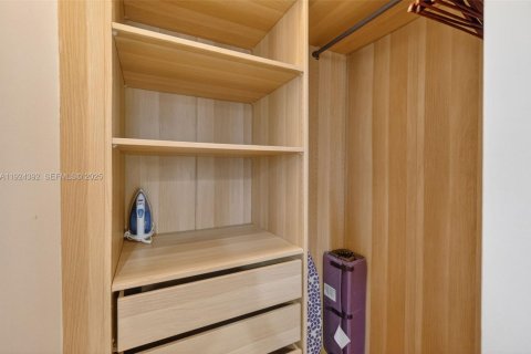 Купить кондоминиум в Майами-Бич, Флорида 2 спальни, 76.18м2, № 1982683 - фото 20