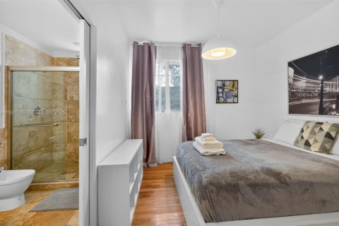 Купить кондоминиум в Майами-Бич, Флорида 2 спальни, 76.18м2, № 1982683 - фото 12