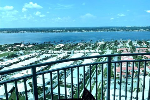 Condo in Daytona Beach, Florida, 2 bedrooms  № 1900713 - photo 3