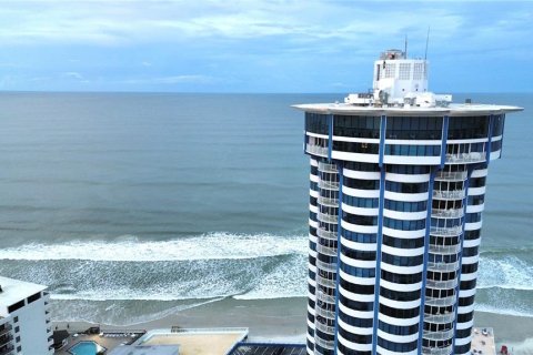 Condo in Daytona Beach, Florida, 2 bedrooms  № 1900713 - photo 23