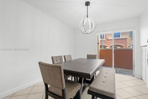 Condominio en venta en Dania Beach, Florida, 3 dormitorios, 129.69 m2 № 2056643 - foto 14