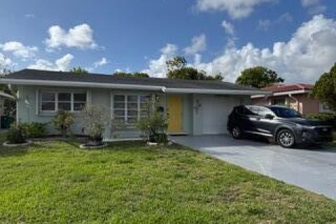 Villa ou maison à Tamarac, Floride 2 chambres, 114.08 m2 № 2146889