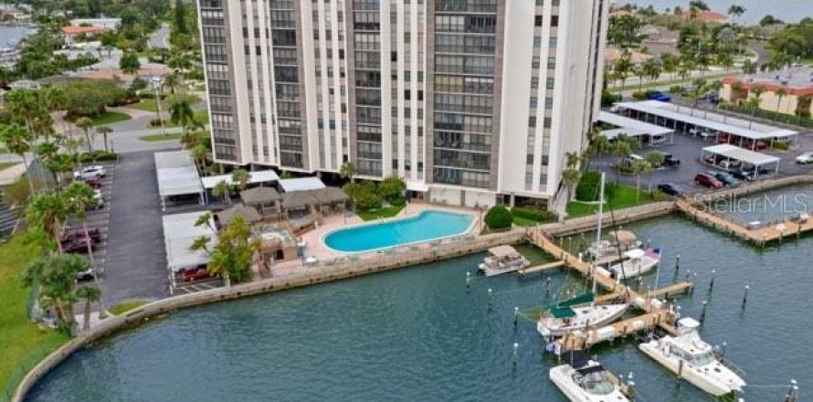 Condo à Treasure Island, Floride, 1 chambre № 1905651