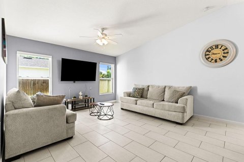 Villa ou maison à vendre à Vero Beach, Floride: 3 chambres, 120.22 m2 № 2084794 - photo 12