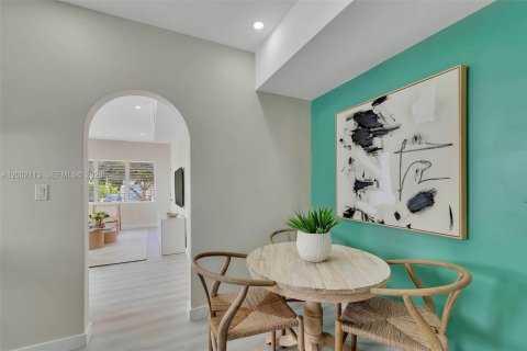 Apartment in Miami, Florida 1 bedroom, 68.38 sq.m. № 2067688 - photo 10