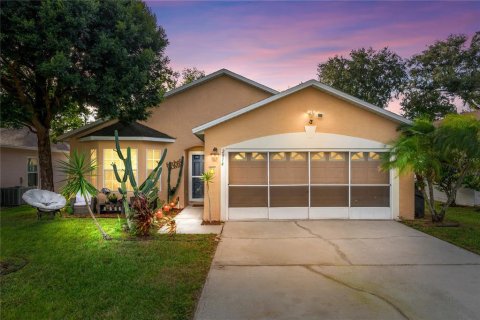 Villa ou maison à Orlando, Floride 3 chambres, 124.4 m2 № 2437248
