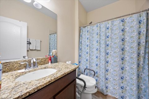 Casa en venta en Brandon, Florida, 5 dormitorios, 243.4 m2 № 1786071 - foto 24
