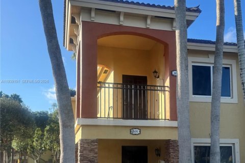 Condominio en Homestead, Florida, 3 dormitorios  № 2000413