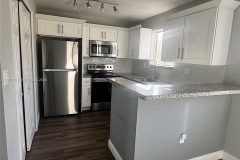 Condominio en venta en Homestead, Florida, 3 dormitorios, 109.25 m2 № 2000413 - foto 20