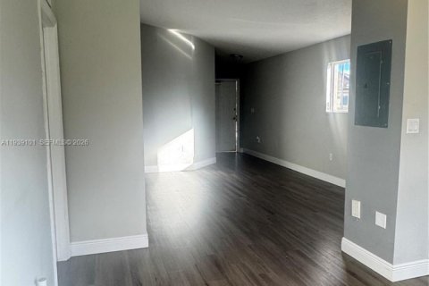 Condominio en venta en Homestead, Florida, 3 dormitorios, 109.25 m2 № 2000413 - foto 19