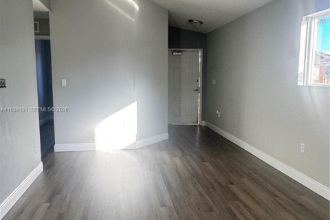 Condominio en venta en Homestead, Florida, 3 dormitorios, 109.25 m2 № 2000413 - foto 8