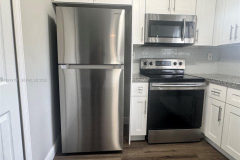 Condominio en venta en Homestead, Florida, 3 dormitorios, 109.25 m2 № 2000413 - foto 15