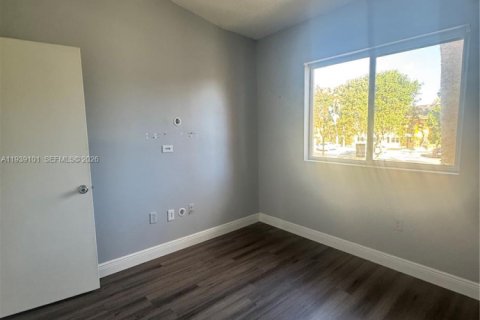 Condominio en venta en Homestead, Florida, 3 dormitorios, 109.25 m2 № 2000413 - foto 27