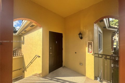 Condominio en venta en Homestead, Florida, 3 dormitorios, 109.25 m2 № 2000413 - foto 6