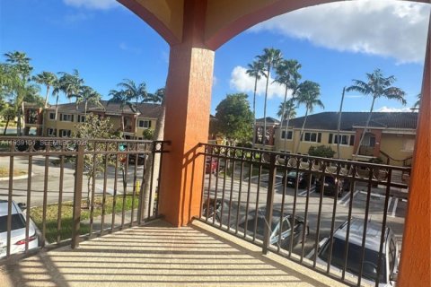 Condominio en venta en Homestead, Florida, 3 dormitorios, 109.25 m2 № 2000413 - foto 2