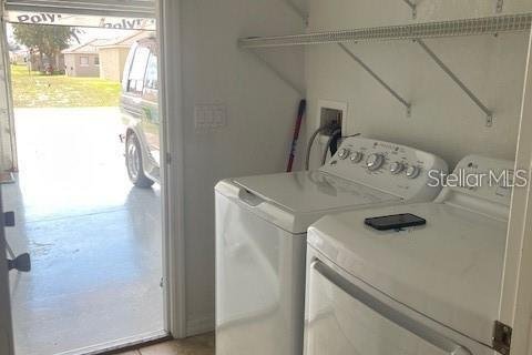 House in Kissimmee, Florida 3 bedrooms, 144.74 sq.m. № 1597811 - photo 13