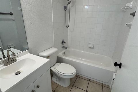 Apartamento en alquiler en Belleview, Florida, 2 dormitorios, 74.32 m2 № 1913635 - foto 12