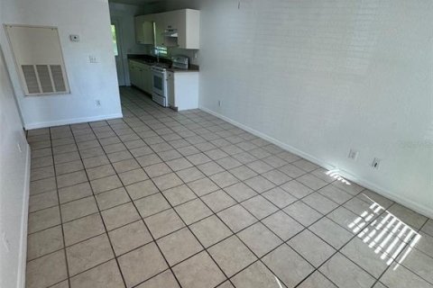 Apartamento en alquiler en Belleview, Florida, 2 dormitorios, 74.32 m2 № 1913635 - foto 3