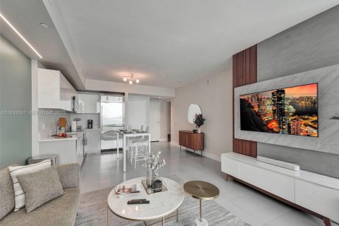 Снять в аренду кондоминиум в Майами, Флорида 2 спальни, 92.62м2, № 1991177 - фото 9