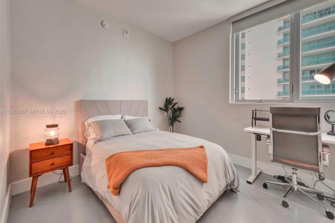 Снять в аренду кондоминиум в Майами, Флорида 2 спальни, 92.62м2, № 1991177 - фото 17