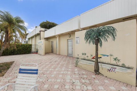 Купить кондоминиум в Уэст-Палм-Бич, Флорида 3 комнаты, 61.5м2, № 2083495 - фото 29