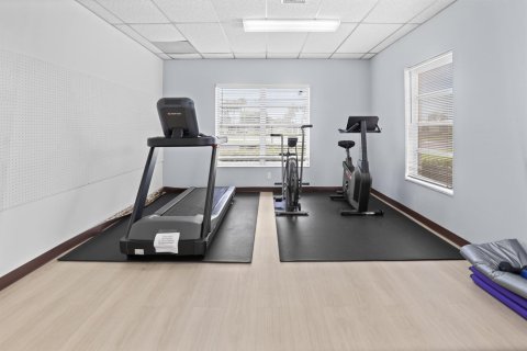 Купить кондоминиум в Уэст-Палм-Бич, Флорида 3 комнаты, 61.5м2, № 2083495 - фото 21