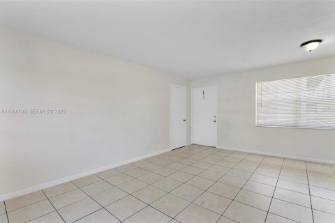 Appartement à louer à Hollywood, Floride: 1 chambre, 64.1 m2 № 2031782 - photo 11