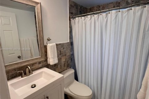 Снять в аренду кондоминиум в Майами-Бич, Флорида 1 спальня, 41.81м2, № 2004747 - фото 16