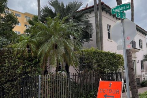 Снять в аренду кондоминиум в Майами-Бич, Флорида 1 спальня, 41.81м2, № 2004747 - фото 25