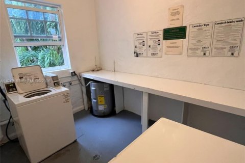 Снять в аренду кондоминиум в Майами-Бич, Флорида 1 спальня, 41.81м2, № 2004747 - фото 21