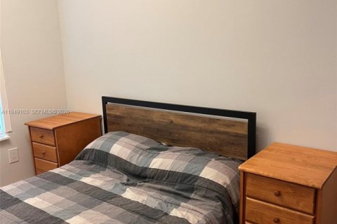 Снять в аренду кондоминиум в Майами-Бич, Флорида 1 спальня, 41.81м2, № 2004747 - фото 13