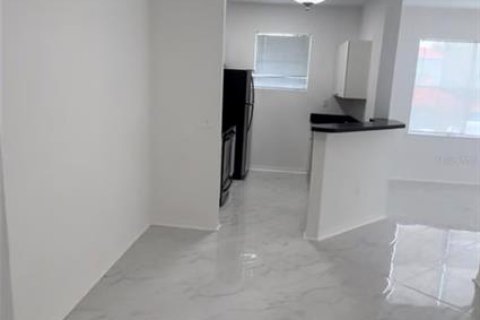 Copropriété à louer à Tampa, Floride: 1 chambre, 76.64 m2 № 2155777 - photo 3
