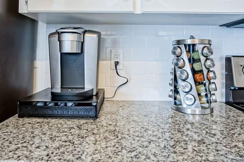 Casa en alquiler en Vero Beach, Florida, 2 dormitorios, 131.46 m2 № 1098848 - foto 1