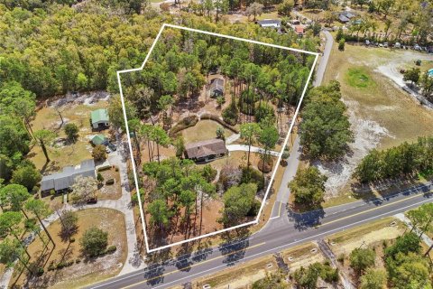 Casa en Lake City, Florida 3 dormitorios, 165.27 m2 № 2143594