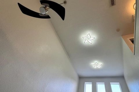 Touwnhouse à vendre à Orlando, Floride: 3 chambres, 156.63 m2 № 2344800 - photo 5