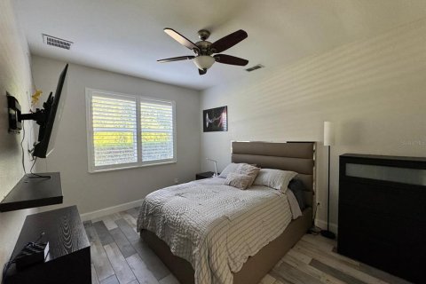 Touwnhouse à vendre à Orlando, Floride: 3 chambres, 156.63 m2 № 2344800 - photo 12