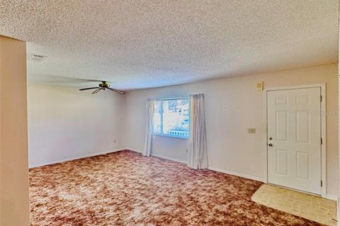 House in Ocala, Florida 2 bedrooms, 106.28 sq.m. № 1876368 - photo 15
