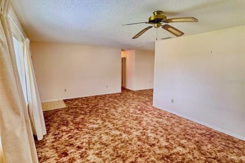 House in Ocala, Florida 2 bedrooms, 106.28 sq.m. № 1876368 - photo 17