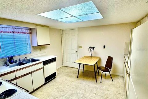 House in Ocala, Florida 2 bedrooms, 106.28 sq.m. № 1876368 - photo 20