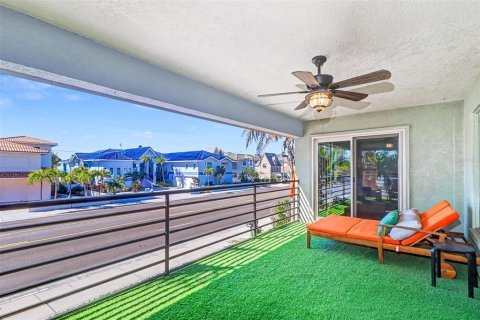 Casa en venta en Redington Beach, Florida, 3 dormitorios, 182.92 m2 № 2097620 - foto 12