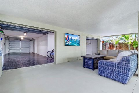 Casa en venta en Redington Beach, Florida, 3 dormitorios, 182.92 m2 № 2097620 - foto 7