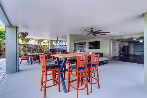 Casa en venta en Redington Beach, Florida, 3 dormitorios, 182.92 m2 № 2097620 - foto 14