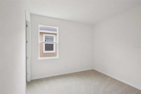 House in New Port Richey, Florida 5 bedrooms, 260.31 sq.m. № 1780756 - photo 30