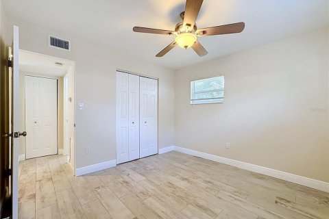 Купить виллу или дом в Сарасота, Флорида 5 комнат, 82.5м2, № 2299736 - фото 29