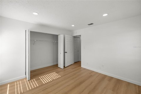 Immobilier commercial à vendre à Ocala, Floride: 8 chambres, 317.45 m2 № 2219303 - photo 24