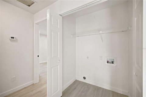 Immobilier commercial à vendre à Ocala, Floride: 8 chambres, 317.45 m2 № 2219303 - photo 8