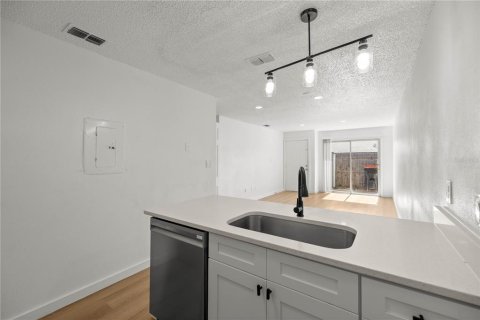 Immobilier commercial à vendre à Ocala, Floride: 8 chambres, 317.45 m2 № 2219303 - photo 21