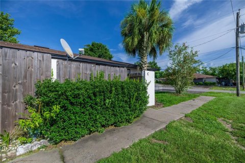 Immobilier commercial à vendre à Ocala, Floride: 8 chambres, 317.45 m2 № 2219303 - photo 29