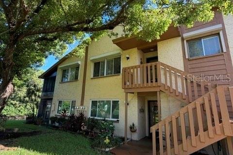 Condo à New Port Richey, Floride, 2 chambres № 2236485